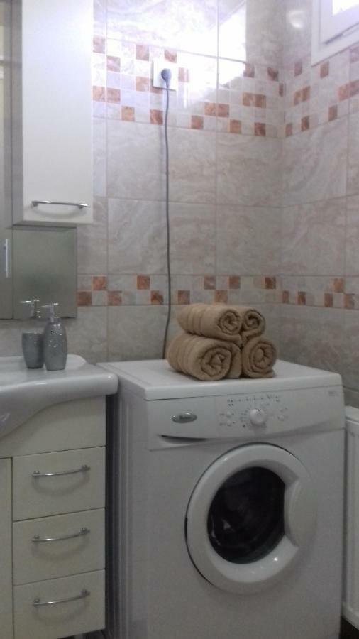 Benelise Apartman Hévíz Esterno foto