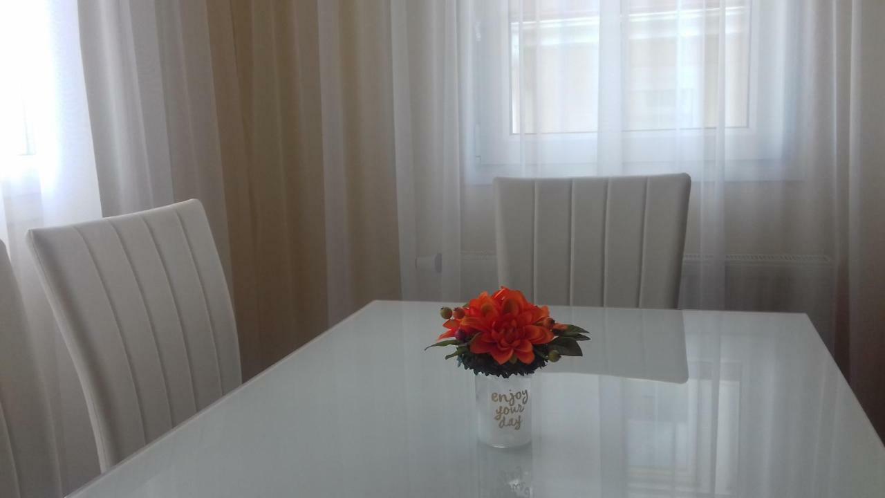 Benelise Apartman Hévíz Esterno foto