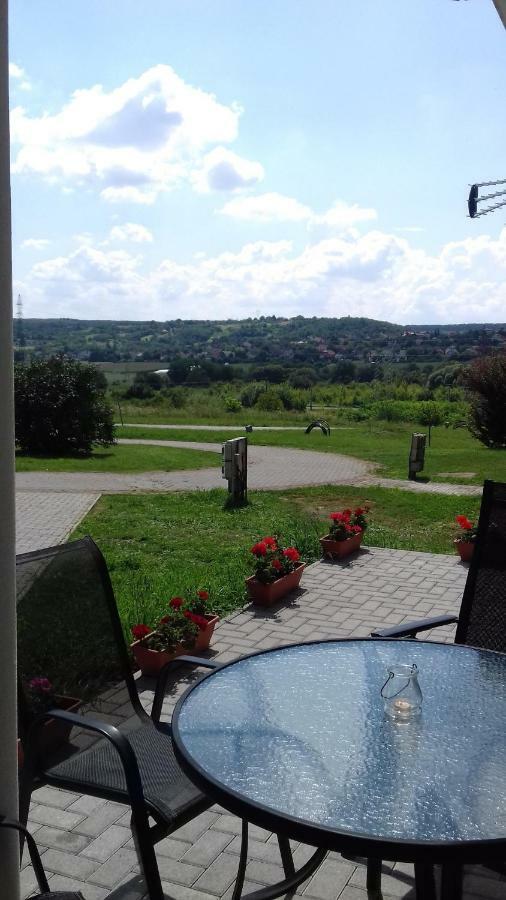 Benelise Apartman Hévíz Esterno foto